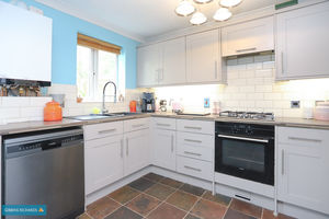 Kitchen- click for photo gallery